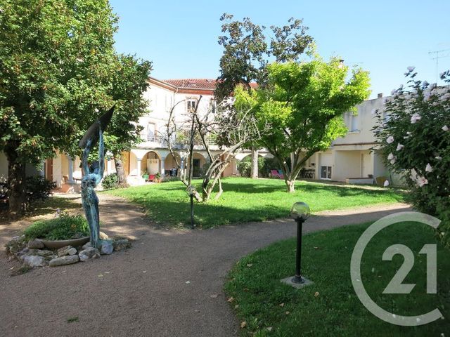 Afficher la photo en grand Appartement F3 à vendre - 4 pièces - 64.0 m2 - ALBI - 81 - MIDI-PYRENEES - Century 21 Agence Sainte-Cécile