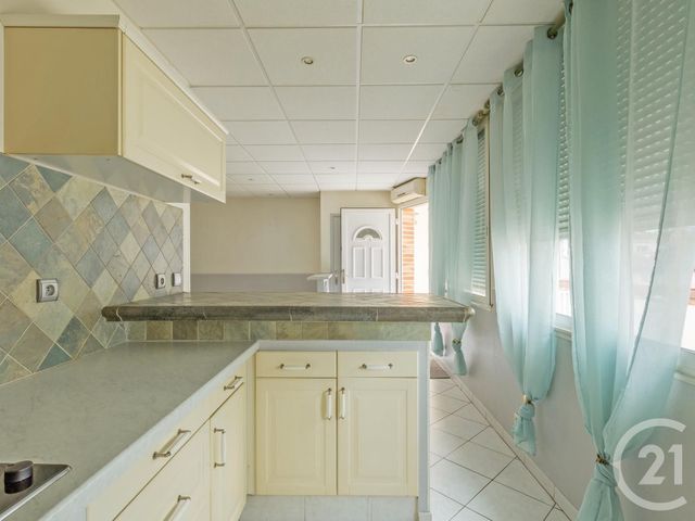 Afficher la photo en grand Appartement F3 à vendre - 4 pièces - 64.0 m2 - ALBI - 81 - MIDI-PYRENEES - Century 21 Agence Sainte-Cécile
