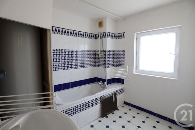 Afficher la photo en grand maison à vendre - 5 pièces - 105.0 m2 - REALMONT - 81 - MIDI-PYRENEES - Century 21 Agence Sainte-Cécile