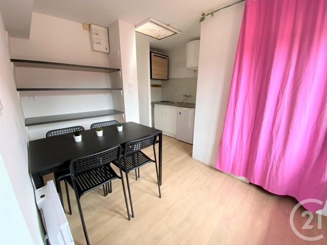 Appartement F1 à louer - 1 pièce - 18.08 m2 - ALBI - 81 - MIDI-PYRENEES - Century 21 Agence Sainte-Cécile Appartement F1 à louer - 1 pièce - 18.08 m2 - ALBI - 81 - MIDI-PYRENEES - Century 21 Agence Sainte-Cécile