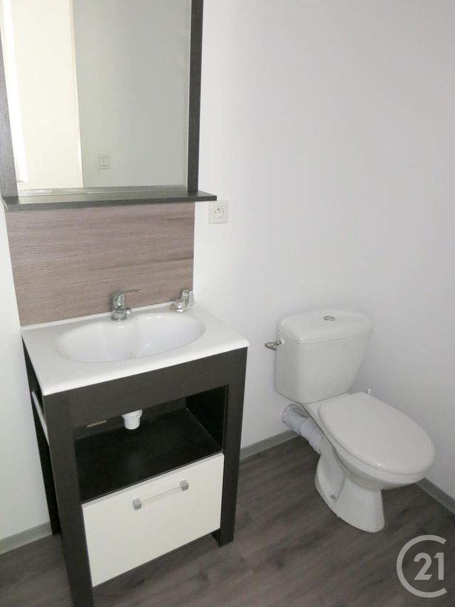 Studio à louer - 1 pièce - 24.31 m2 - ALBI - 81 - MIDI-PYRENEES - Century 21 Agence Sainte-Cécile Studio à louer - 1 pièce - 24.31 m2 - ALBI - 81 - MIDI-PYRENEES - Century 21 Agence Sainte-Cécile