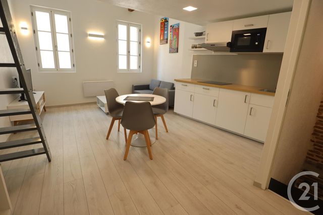 Appartement T2 à louer - 2 pièces - 38.62 m2 - ALBI - 81 - MIDI-PYRENEES - Century 21 Agence Sainte-Cécile Appartement T2 à louer - 2 pièces - 38.62 m2 - ALBI - 81 - MIDI-PYRENEES - Century 21 Agence Sainte-Cécile