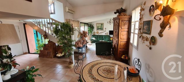 Afficher la photo en grand Appartement F4 à vendre - 4 pièces - 111.28 m2 - ALBI - 81 - MIDI-PYRENEES - Century 21 Agence Sainte-Cécile