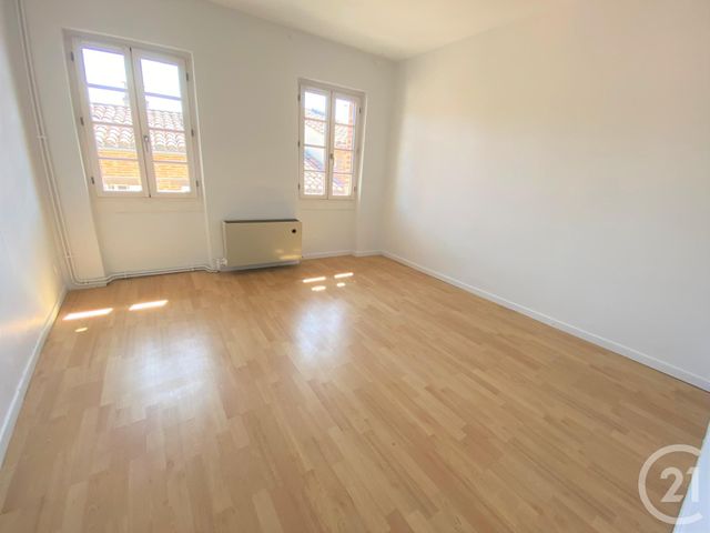 Afficher la photo en grand appartement à louer - 4 pièces - 86.93 m2 - ALBI - 81 - MIDI-PYRENEES - Century 21 Agence Sainte-Cécile