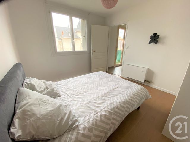 Afficher la photo en grand Appartement T2 à louer - 2 pièces - 40.37 m2 - ALBI - 81 - MIDI-PYRENEES - Century 21 Agence Sainte-Cécile