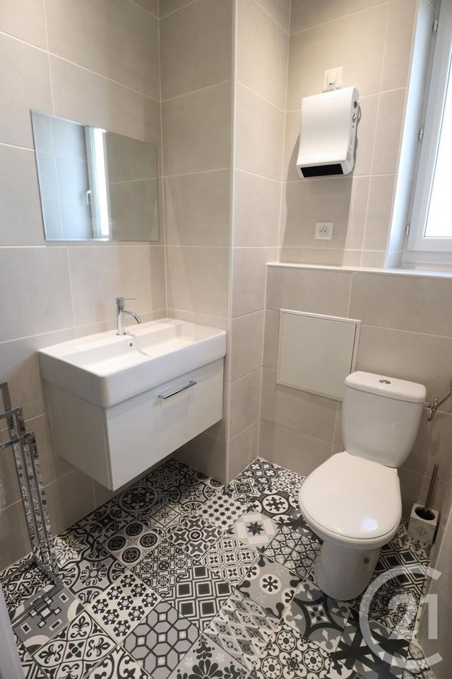 Afficher la photo en grand Appartement T2 à louer - 2 pièces - 36.75 m2 - ALBI - 81 - MIDI-PYRENEES - Century 21 Agence Sainte-Cécile