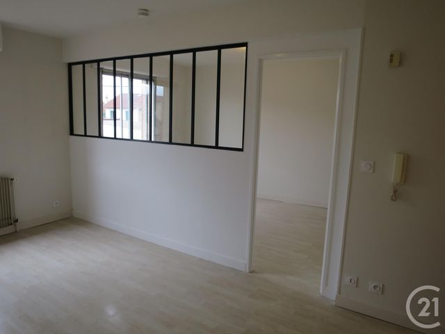 Afficher la photo en grand Appartement T1 à louer - 1 pièce - 35.46 m2 - ALBI - 81 - MIDI-PYRENEES - Century 21 Agence Sainte-Cécile