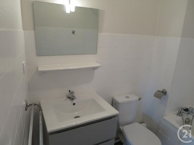 Afficher la photo en grand Appartement T1 à louer - 1 pièce - 35.46 m2 - ALBI - 81 - MIDI-PYRENEES - Century 21 Agence Sainte-Cécile