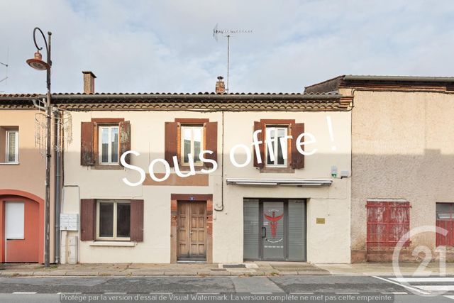 Immeuble à vendre FREJAIROLLES