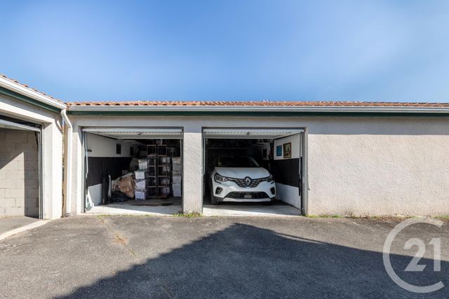 Appartement T3 à vendre - 3 pièces - 109.85 m2 - ALBI - 81 - MIDI-PYRENEES - Century 21 Agence Sainte-Cécile