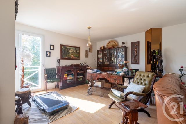 Appartement T3 à vendre - 3 pièces - 109.85 m2 - ALBI - 81 - MIDI-PYRENEES - Century 21 Agence Sainte-Cécile