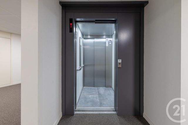 Appartement T3 à vendre - 3 pièces - 72.76 m2 - ALBI - 81 - MIDI-PYRENEES - Century 21 Agence Sainte-Cécile