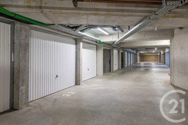 Appartement T3 à vendre - 3 pièces - 72.76 m2 - ALBI - 81 - MIDI-PYRENEES - Century 21 Agence Sainte-Cécile