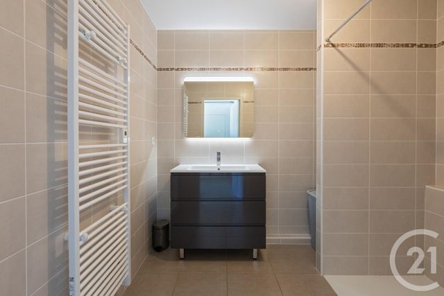 Appartement T3 à vendre - 3 pièces - 72.76 m2 - ALBI - 81 - MIDI-PYRENEES - Century 21 Agence Sainte-Cécile