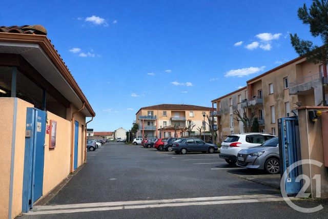 Appartement F3 à vendre - 3 pièces - 65.8 m2 - ST JUERY - 81 - MIDI-PYRENEES - Century 21 Agence Sainte-Cécile