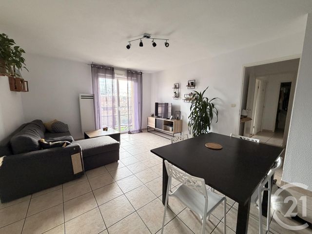 Appartement T3 à louer - 3 pièces - 61.32 m2 - ALBI - 81 - MIDI-PYRENEES - Century 21 Agence Sainte-Cécile