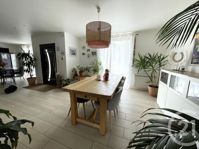 maison à louer - 5 pièces - 148.75 m2 - FREJAIROLLES - 81 - MIDI-PYRENEES - Century 21 Agence Sainte-Cécile