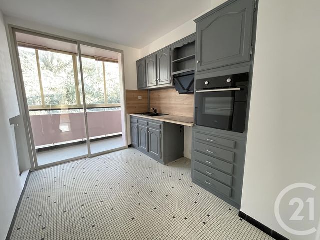 Appartement T3 à louer - 3 pièces - 60.89 m2 - ALBI - 81 - MIDI-PYRENEES - Century 21 Agence Sainte-Cécile