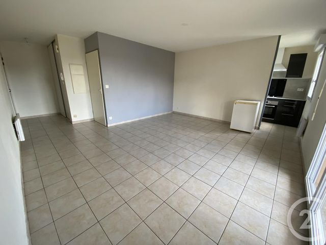 Appartement T2 à louer - 2 pièces - 47.0 m2 - LE SEQUESTRE - 81 - MIDI-PYRENEES - Century 21 Agence Sainte-Cécile