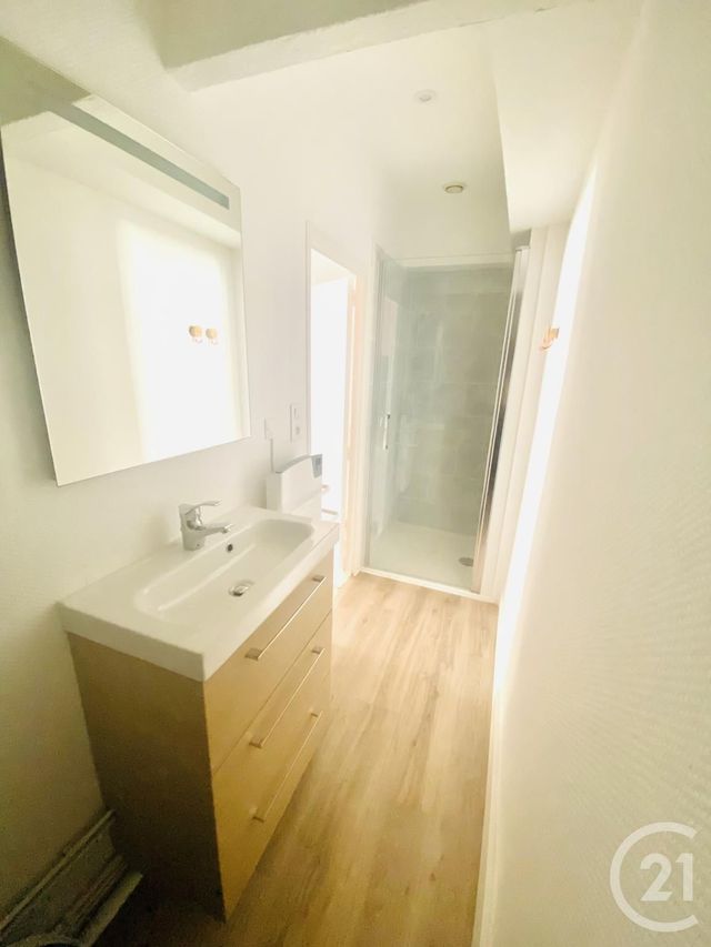 Appartement T1 à louer - 1 pièce - 21.0 m2 - ALBI - 81 - MIDI-PYRENEES - Century 21 Agence Sainte-Cécile