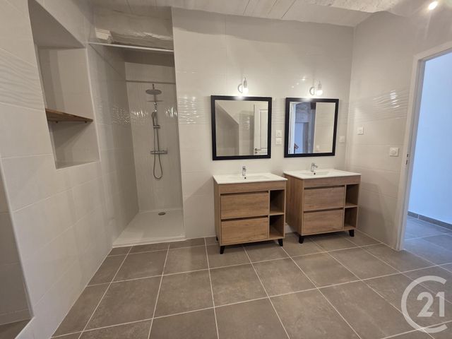 maison à louer - 4 pièces - 105.0 m2 - LABASTIDE GABAUSSE - 81 - MIDI-PYRENEES - Century 21 Agence Sainte-Cécile