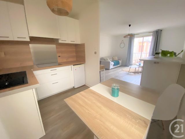 Appartement T1 à louer - 1 pièce - 35.0 m2 - ALBI - 81 - MIDI-PYRENEES - Century 21 Agence Sainte-Cécile