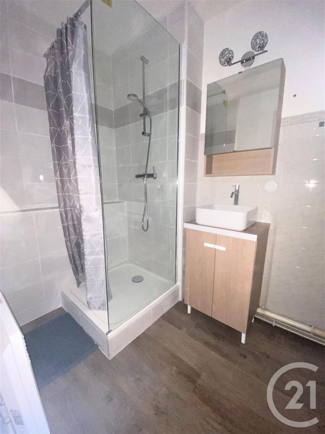 Appartement T1 à louer - 1 pièce - 35.0 m2 - ALBI - 81 - MIDI-PYRENEES - Century 21 Agence Sainte-Cécile