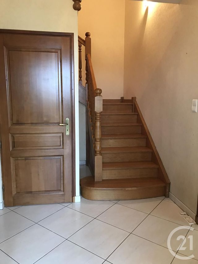 maison à louer - 6 pièces - 198.0 m2 - LESCURE D ALBIGEOIS - 81 - MIDI-PYRENEES - Century 21 Agence Sainte-Cécile