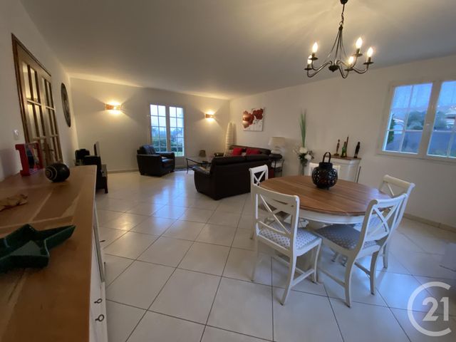 maison à louer - 6 pièces - 198.0 m2 - LESCURE D ALBIGEOIS - 81 - MIDI-PYRENEES - Century 21 Agence Sainte-Cécile