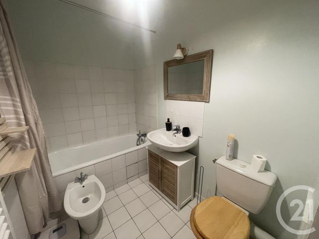 Appartement T2 à louer - 2 pièces - 39.0 m2 - ALBI - 81 - MIDI-PYRENEES - Century 21 Agence Sainte-Cécile