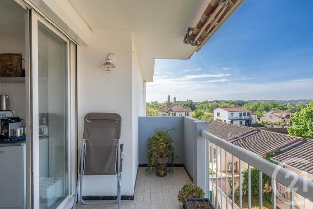 Appartement T3 à vendre - 4 pièces - 55.59 m2 - ALBI - 81 - MIDI-PYRENEES - Century 21 Agence Sainte-Cécile
