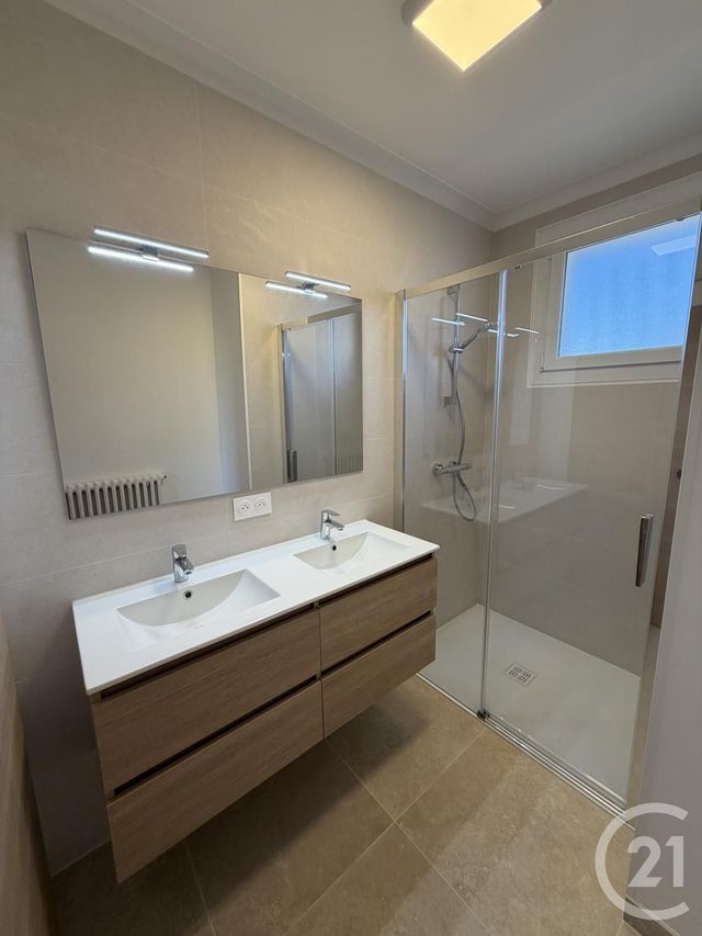 maison à louer - 5 pièces - 88.0 m2 - ALBI - 81 - MIDI-PYRENEES - Century 21 Agence Sainte-Cécile