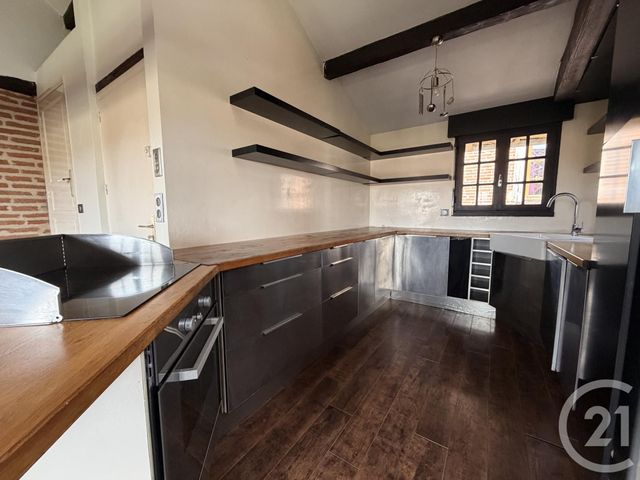 Appartement Loft à louer - 2 pièces - 60.0 m2 - ALBI - 81 - MIDI-PYRENEES - Century 21 Agence Sainte-Cécile
