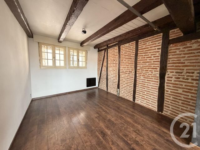 Appartement Loft à louer - 2 pièces - 60.0 m2 - ALBI - 81 - MIDI-PYRENEES - Century 21 Agence Sainte-Cécile