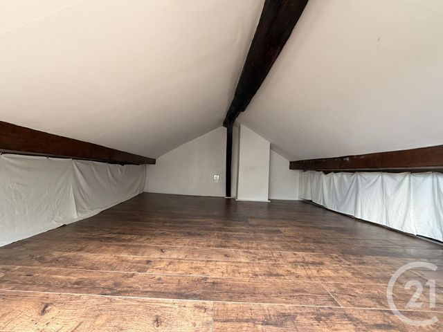 Appartement Loft à louer - 2 pièces - 60.0 m2 - ALBI - 81 - MIDI-PYRENEES - Century 21 Agence Sainte-Cécile