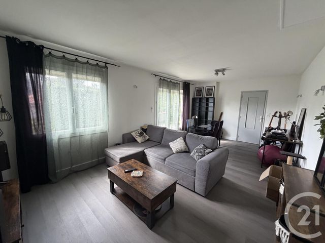 Appartement F2 à louer - 2 pièces - 64.0 m2 - LESCURE D ALBIGEOIS - 81 - MIDI-PYRENEES - Century 21 Agence Sainte-Cécile