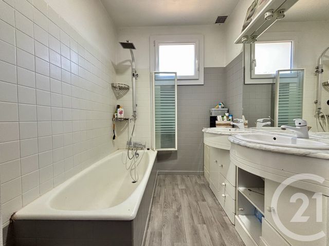 maison à vendre - 6 pièces - 141.0 m2 - CASTELNAU DE LEVIS - 81 - MIDI-PYRENEES - Century 21 Agence Sainte-Cécile