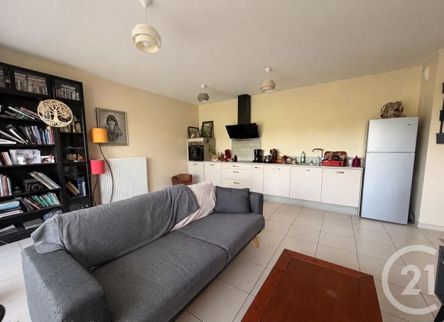 Appartement T3 à louer - 3 pièces - 61.96 m2 - ALBI - 81 - MIDI-PYRENEES - Century 21 Agence Sainte-Cécile