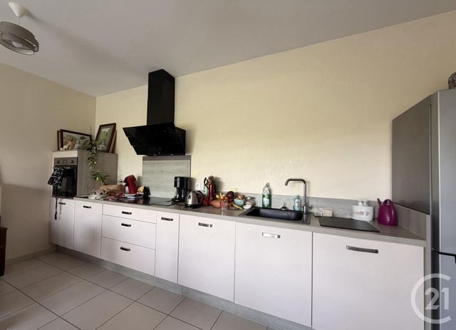 Appartement T3 à louer - 3 pièces - 61.96 m2 - ALBI - 81 - MIDI-PYRENEES - Century 21 Agence Sainte-Cécile