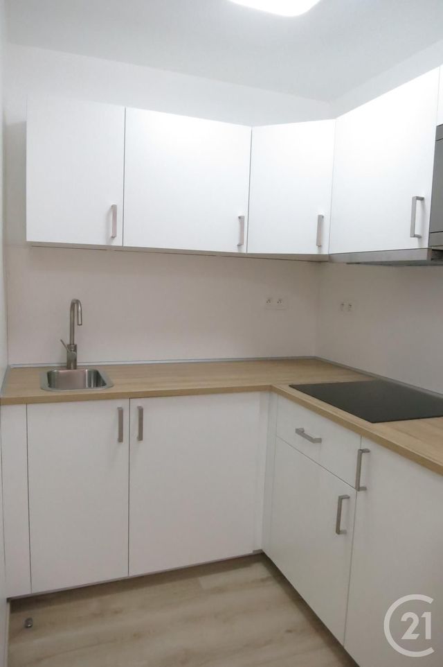 Appartement T1 à louer - 1 pièce - 24.44 m2 - ALBI - 81 - MIDI-PYRENEES - Century 21 Agence Sainte-Cécile