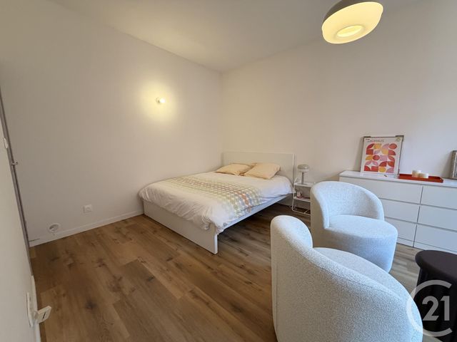 Appartement T1 à louer - 1 pièce - 28.12 m2 - ALBI - 81 - MIDI-PYRENEES - Century 21 Agence Sainte-Cécile