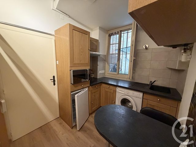 Appartement T1 à louer - 1 pièce - 15.0 m2 - ALBI - 81 - MIDI-PYRENEES - Century 21 Agence Sainte-Cécile