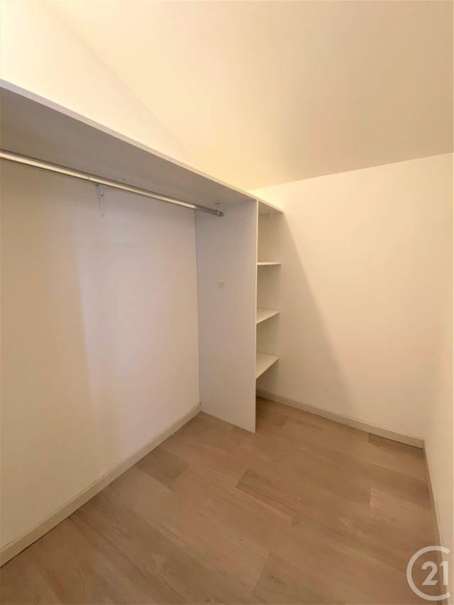 Appartement F3 à louer - 3 pièces - 90.0 m2 - ALBI - 81 - MIDI-PYRENEES - Century 21 Agence Sainte-Cécile