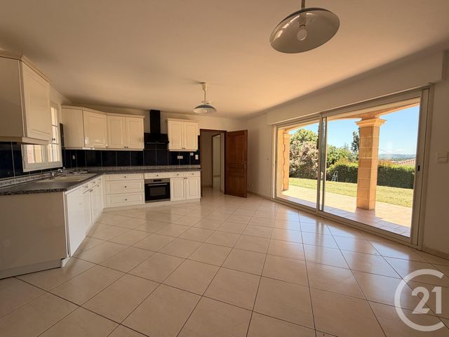 maison à louer - 6 pièces - 198.0 m2 - LESCURE D ALBIGEOIS - 81 - MIDI-PYRENEES - Century 21 Agence Sainte-Cécile