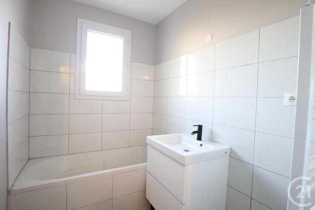 maison à louer - 3 pièces - 55.0 m2 - ALBI - 81 - MIDI-PYRENEES - Century 21 Agence Sainte-Cécile