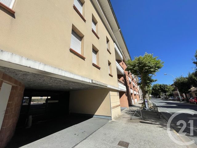 Appartement T4 à louer - 4 pièces - 93.3 m2 - ALBI - 81 - MIDI-PYRENEES - Century 21 Agence Sainte-Cécile